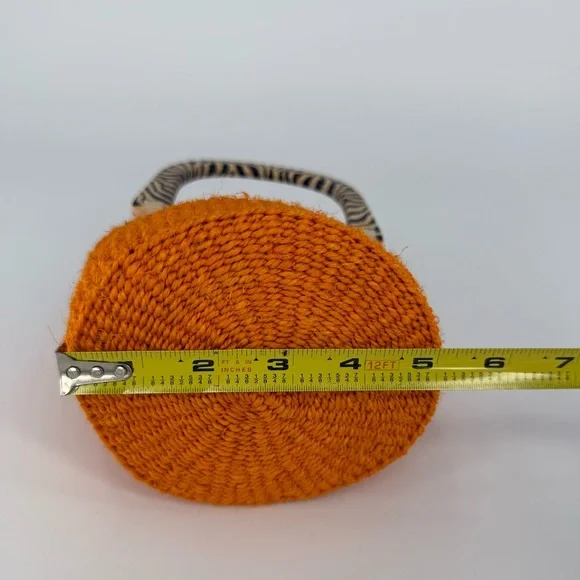 NWT Handwoven Bolga basket or bag in Sisal Orange and Zebra Combo - Picture 7 of 13